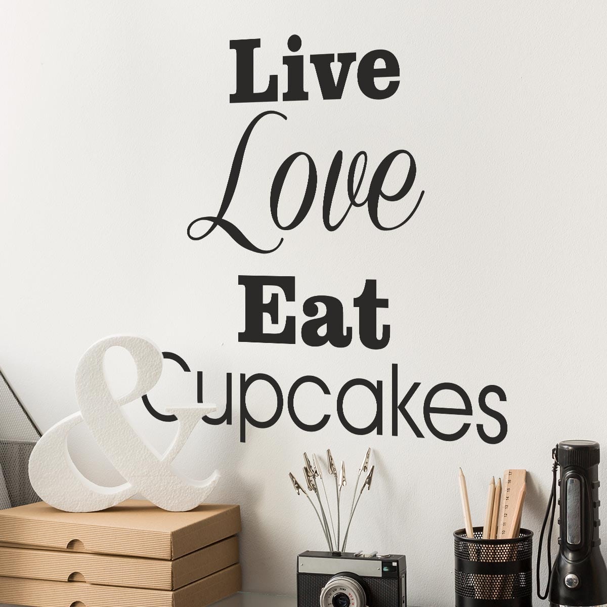 Sticker perete Live Love Eat 1