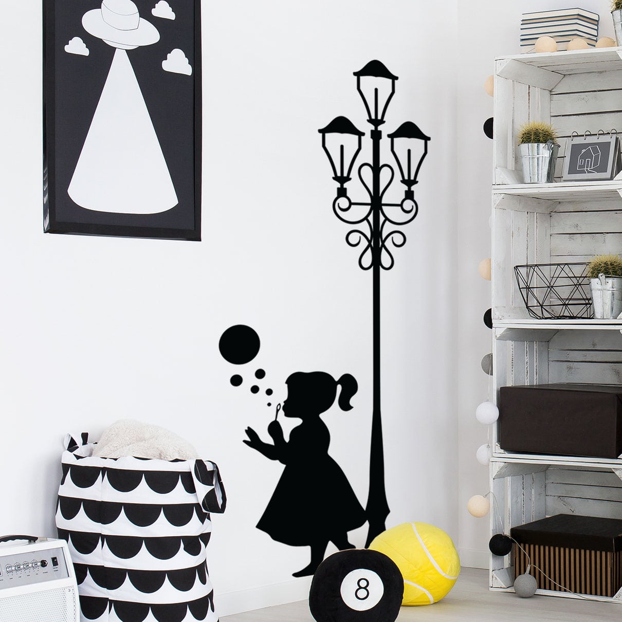 Sticker perete copii Felinar 1