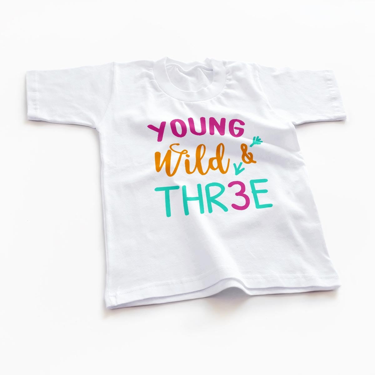 Tricouri aniversare Young and Wild Girl 1